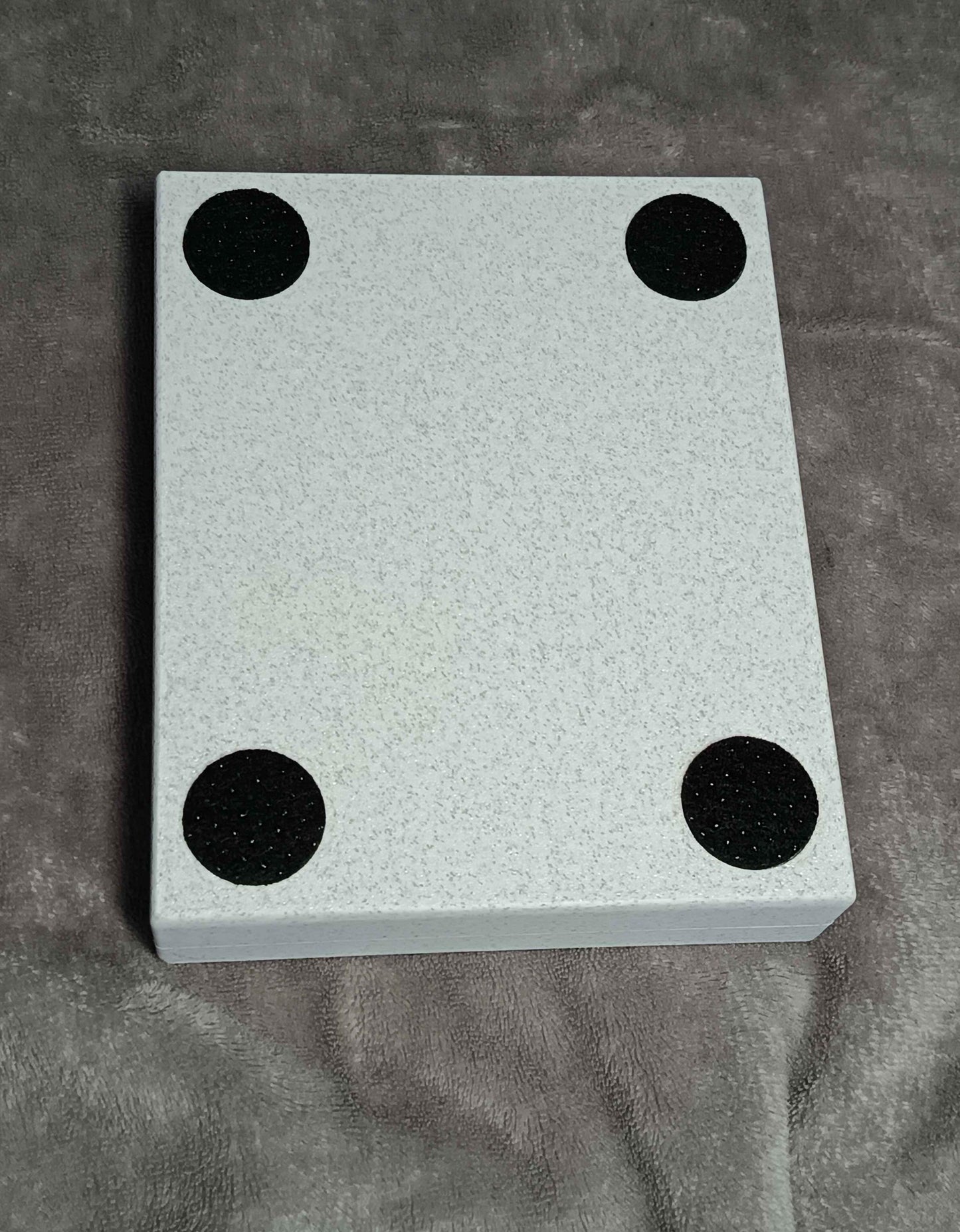 Dice tray for Tabletop Games, Dungeons and Dragons, Pathfinder, Warhammer 40k, and More!